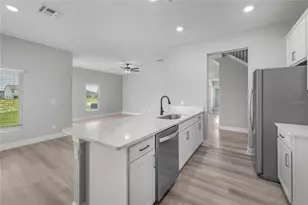 3392 Chinotto Dr, Lake Alfred, FL 33850 - Photo 3