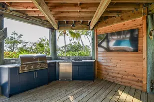 7147 La Lenaire Dr, Longboat Key, FL 34228 - Photo 87