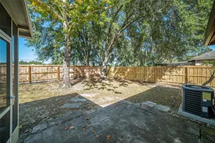 1947 Tinker Dr, Lutz, FL 33559 - Photo 23