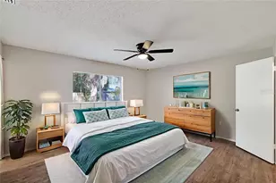 105 Lotus Cir, Safety Harbor, FL 34695 - Photo 17