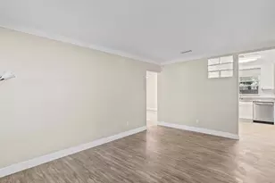 2916 22nd St N, Saint Petersburg, FL 33713 - Photo 3