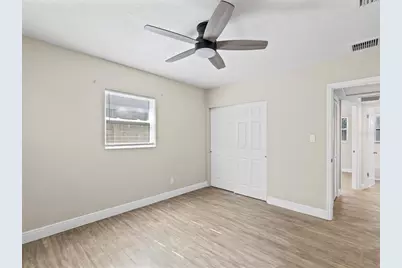 2916 22nd Street N, Saint Petersburg, FL 33713 - Photo 9