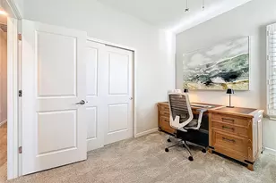 373 Sandbar Ave NE, Saint Petersburg, FL 33716 - Photo 41