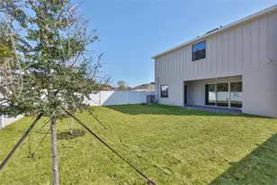 3223 W Paxton Ave, Tampa, FL 33611 - Photo 41