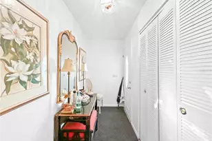 703 Ojai Ave, Sun City Center, FL 33573 - Photo 11