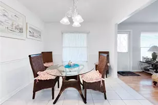 703 Ojai Ave, Sun City Center, FL 33573 - Photo 7