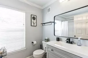 18565 Bridle Club Dr, Tampa, FL 33647 - Photo 13