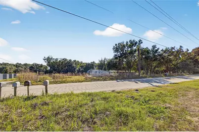 38710 Townsend Road, Dade City, FL 33525 - Photo 13