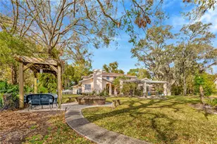 7201 Hodgewood Ct Ct, Tampa, FL 33614 - Photo 45
