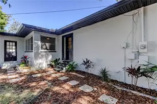10 S Orion Ave, Clearwater, FL 33765 - Photo 35