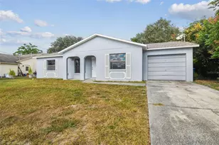 11127 Holbrook St, Spring Hill, FL 34609 - Photo 3