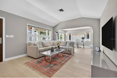 615 15th Avenue NE, Saint Petersburg, FL 33704 - Photo 7