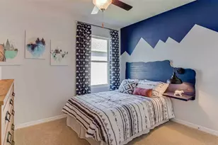 35726 Durand Ct, Zephyrhills, FL 33541 - Photo 7