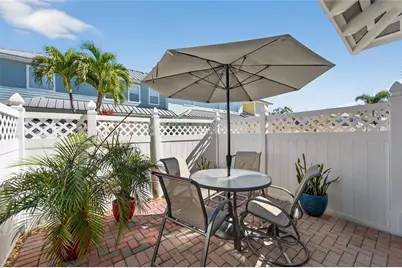 114 Aberdeen Pond Drive, Apollo Beach, FL 33572 - Photo 11