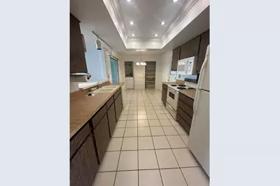 9128 39th Way N #0, Pinellas Park, FL 33782 - Photo 7