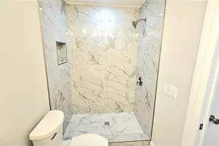517 Boca Ciega Point Blvd N, Saint Petersburg, FL 33708 - Photo 23