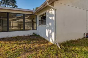 10733 Fallen Leaf Ln, Port Richey, FL 34668 - Photo 9