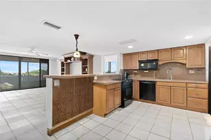 500 Treasure Island Causeway, Treasure Island, FL 33706 - Photo 5