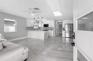 1861 Shore Acres Blvd NE, Saint Petersburg, FL 33703 - Photo 11