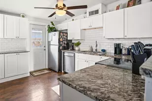 1018 55th Ave N, Saint Petersburg, FL 33703 - Photo 13