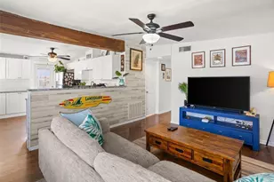 1018 55th Ave N, Saint Petersburg, FL 33703 - Photo 5