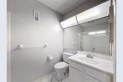 5970 80th Street North #206, Saint Petersburg, FL 33709 - Photo 27