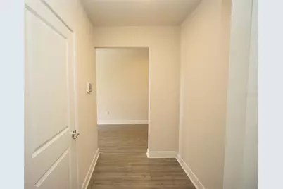 30399 Marquette Avenue, Wesley Chapel, FL 33545 - Photo 21