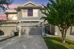 3331 Covered Bridge Dr E, Dunedin, FL 34698 - Photo 1