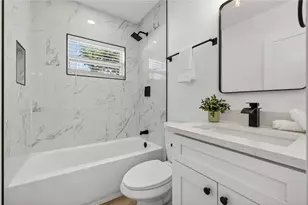 2231 Lamparilla Way S, Saint Petersburg, FL 33712 - Photo 17