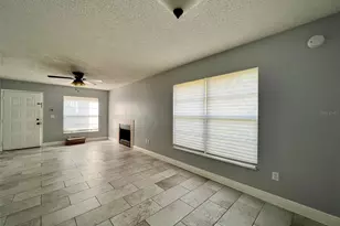 3964 Dream Oak Pl, Tampa, FL 33613 - Photo 3