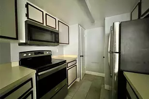 3964 Dream Oak Pl, Tampa, FL 33613 - Photo 5