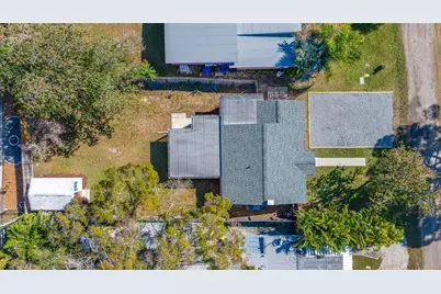 314 Maryland Avenue, Crystal Beach, FL 34681 - Photo 25