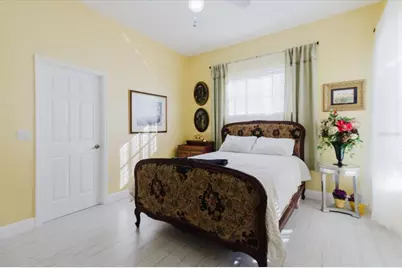 13510 Westshire Drive, Tampa, FL 33618 - Photo 51