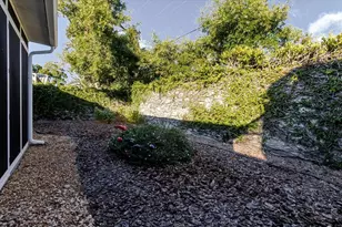 13510 Westshire Dr, Tampa, FL 33618 - Photo 87