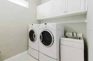 13510 Westshire Dr, Tampa, FL 33618 - Photo 71