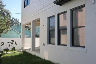 921 12th St N, Saint Petersburg, FL 33705 - Photo 5