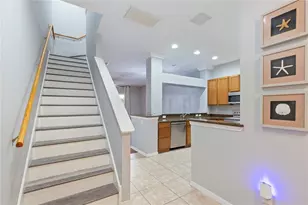 1455 Hidden Ct, Tarpon Springs, FL 34689 - Photo 3