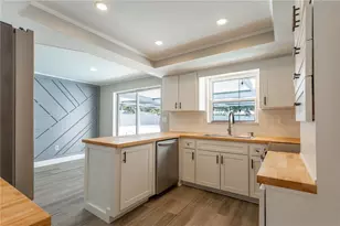 2021 Valley Dr, Dunedin, FL 34698 - Photo 15