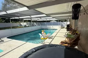 2021 Valley Dr, Dunedin, FL 34698 - Photo 57