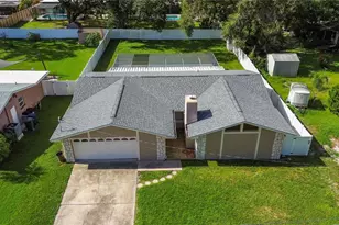 2021 Valley Dr, Dunedin, FL 34698 - Photo 71