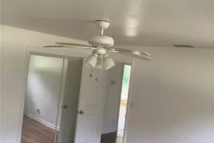 3808 Broad St, Seffner, FL 33584 - Photo 7