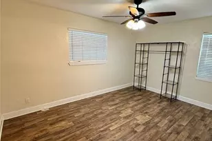 7601 32nd Ave N, Saint Petersburg, FL 33710 - Photo 11