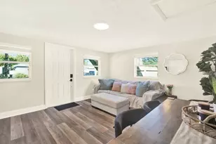 1707 E New Orleans Ave, Tampa, FL 33610 - Photo 3