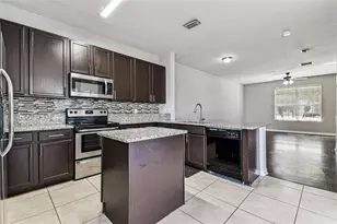 11651 Declaration Dr, Tampa, FL 33635 - Photo 15