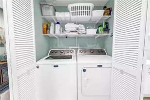 4801 Osprey Dr S, Saint Petersburg, FL 33711 - Photo 11