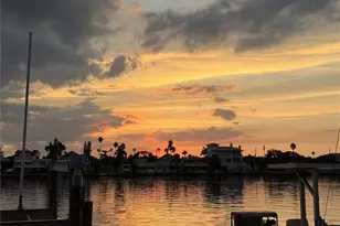 670 Island Way, Clearwater Beach, FL 33767 - Photo 43