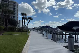 670 Island Way, Clearwater Beach, FL 33767 - Photo 41