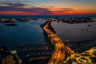 670 Island Way, Clearwater Beach, FL 33767 - Photo 45