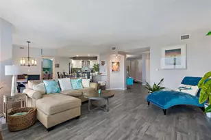 670 Island Way, Clearwater Beach, FL 33767 - Photo 7