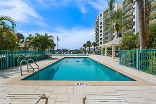 670 Island Way, Clearwater Beach, FL 33767 - Photo 39